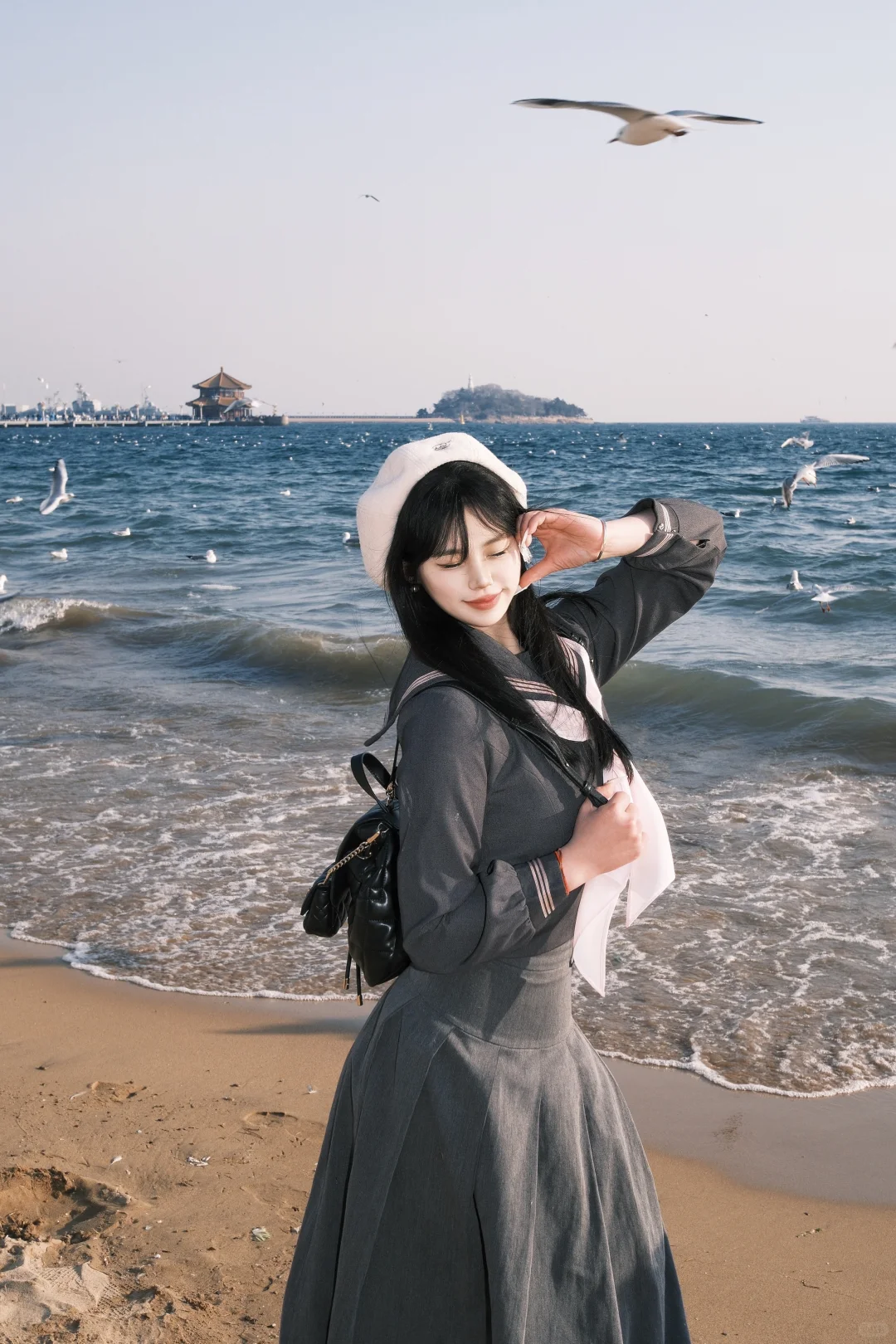 青岛栈桥拍照都来找这个小姐姐～超好看❗️