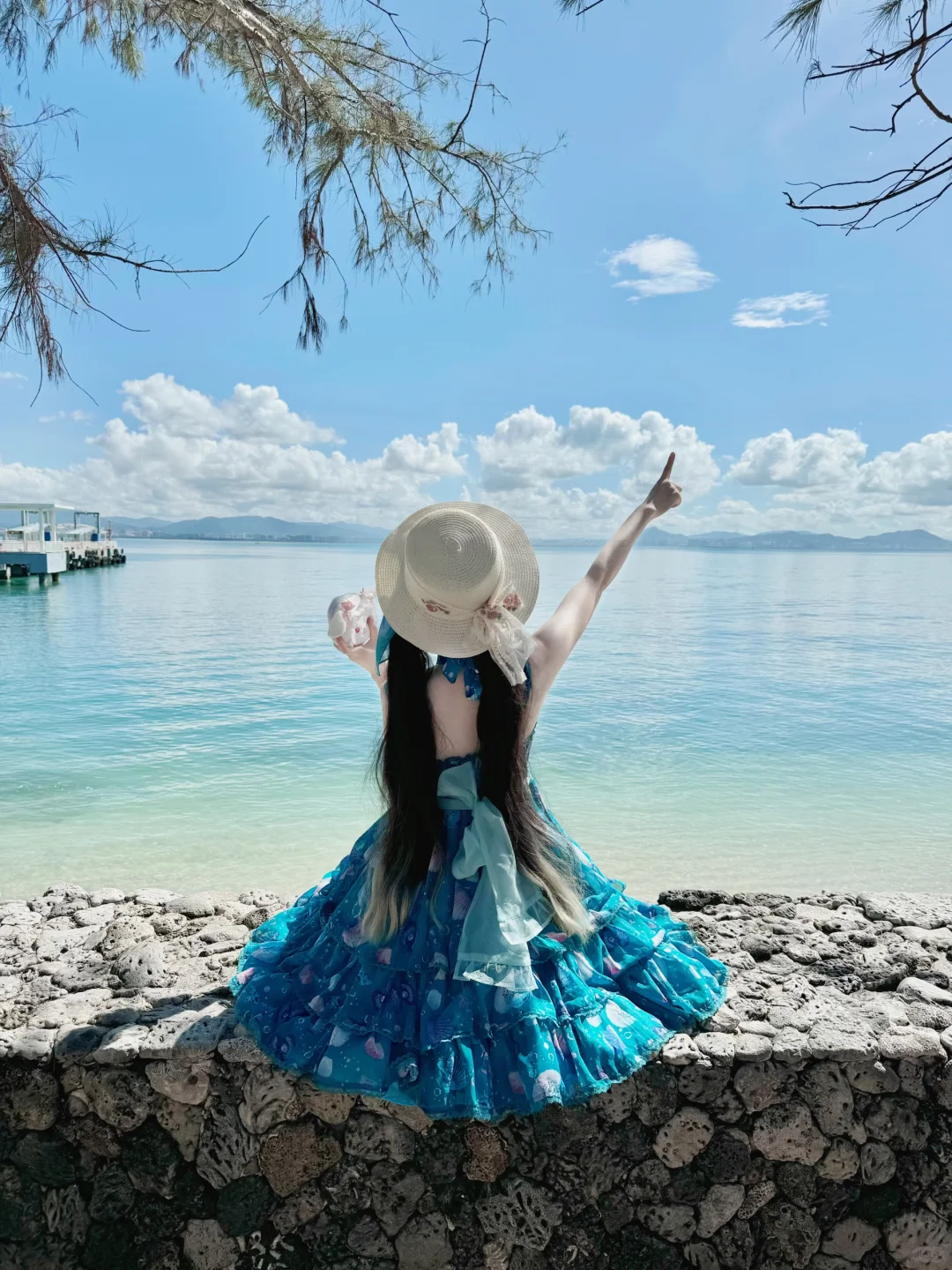 绿贝壳在海边度假这一块/.