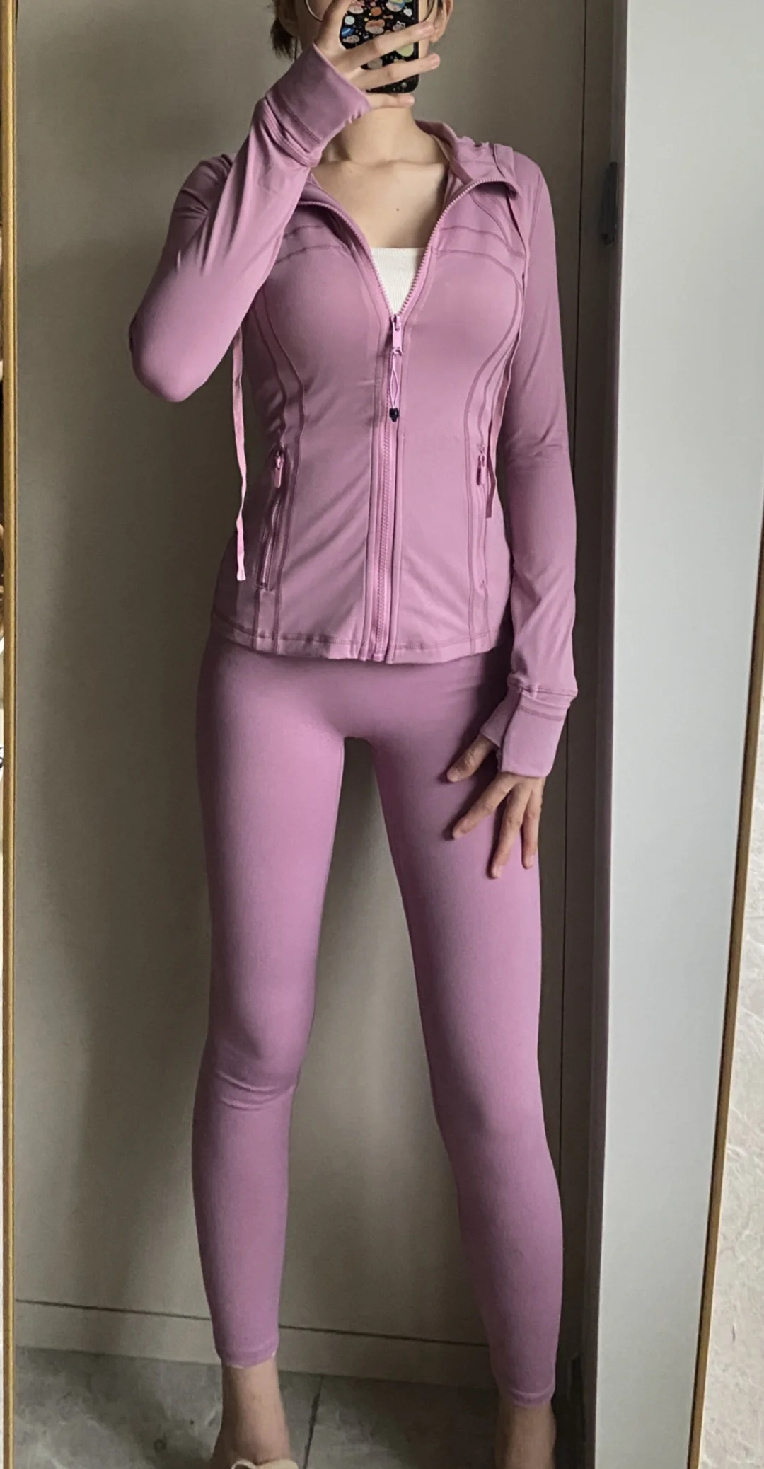 粉紫色瑜伽服，太好看了吧～