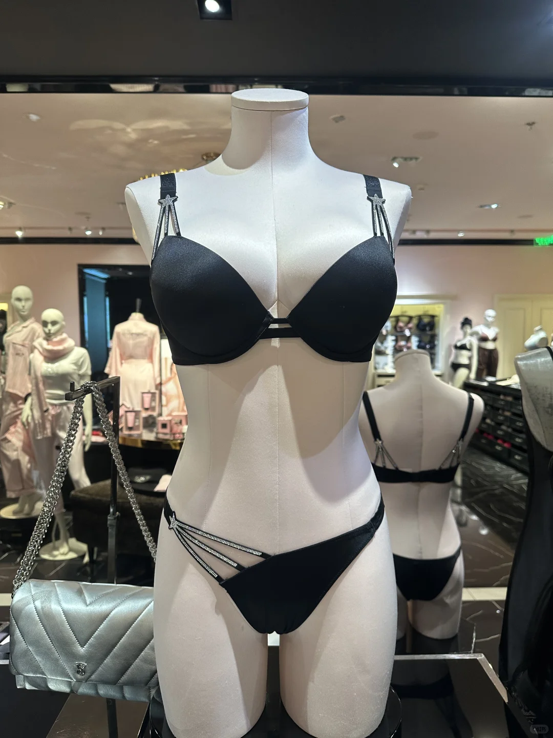 维密 星星闪钻文胸🌟