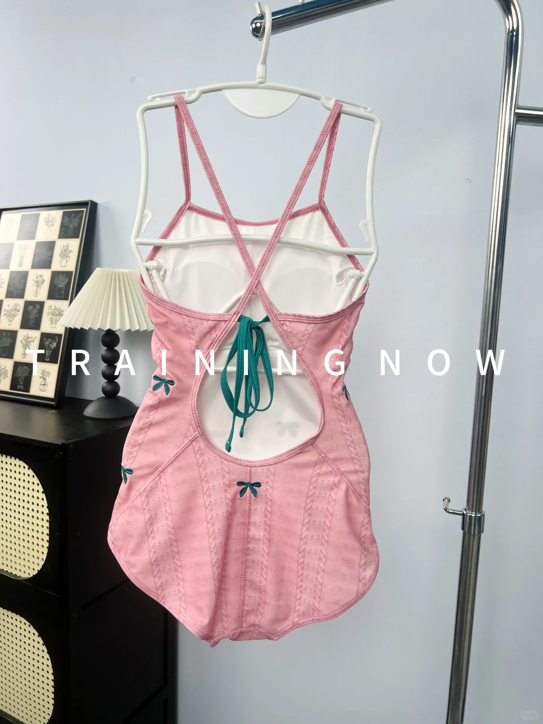 甜度超标的粉色竞速泳衣👙