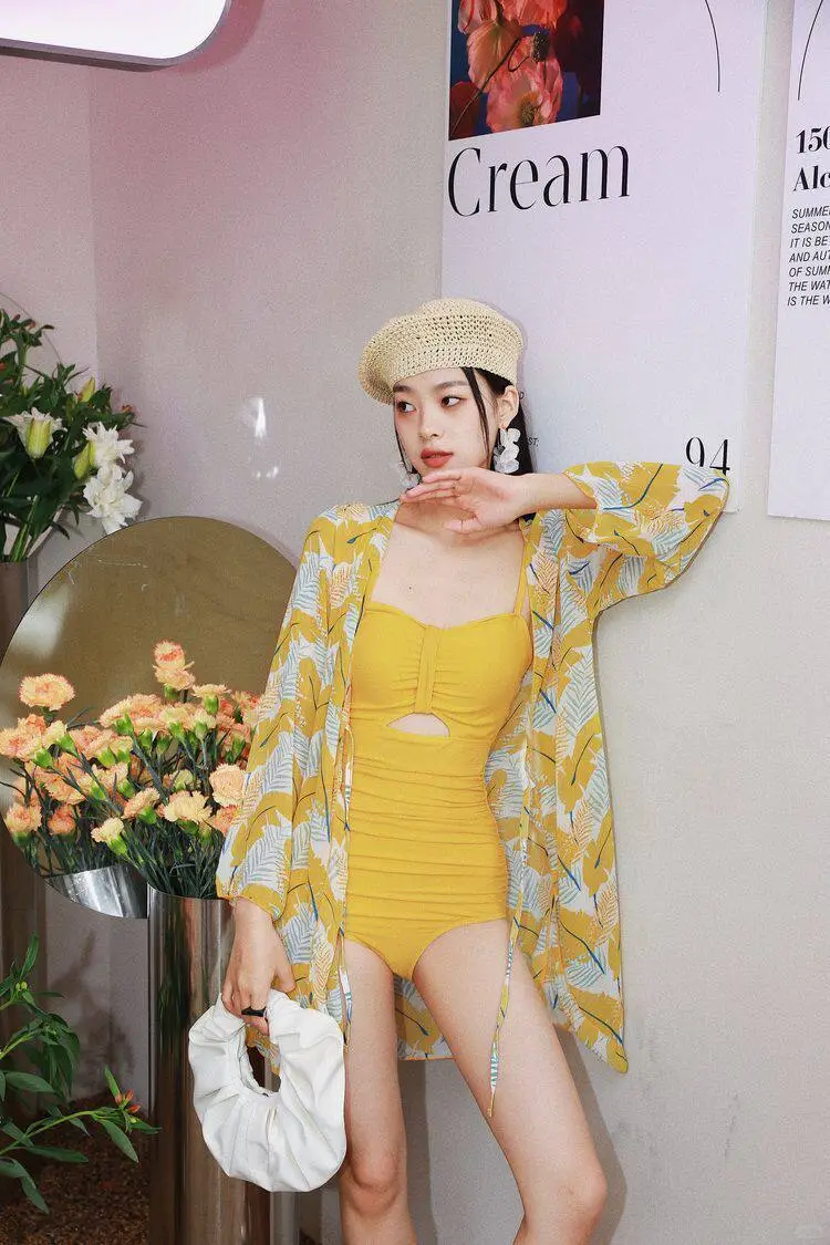 👙小众设计！显白防晒连体泳衣