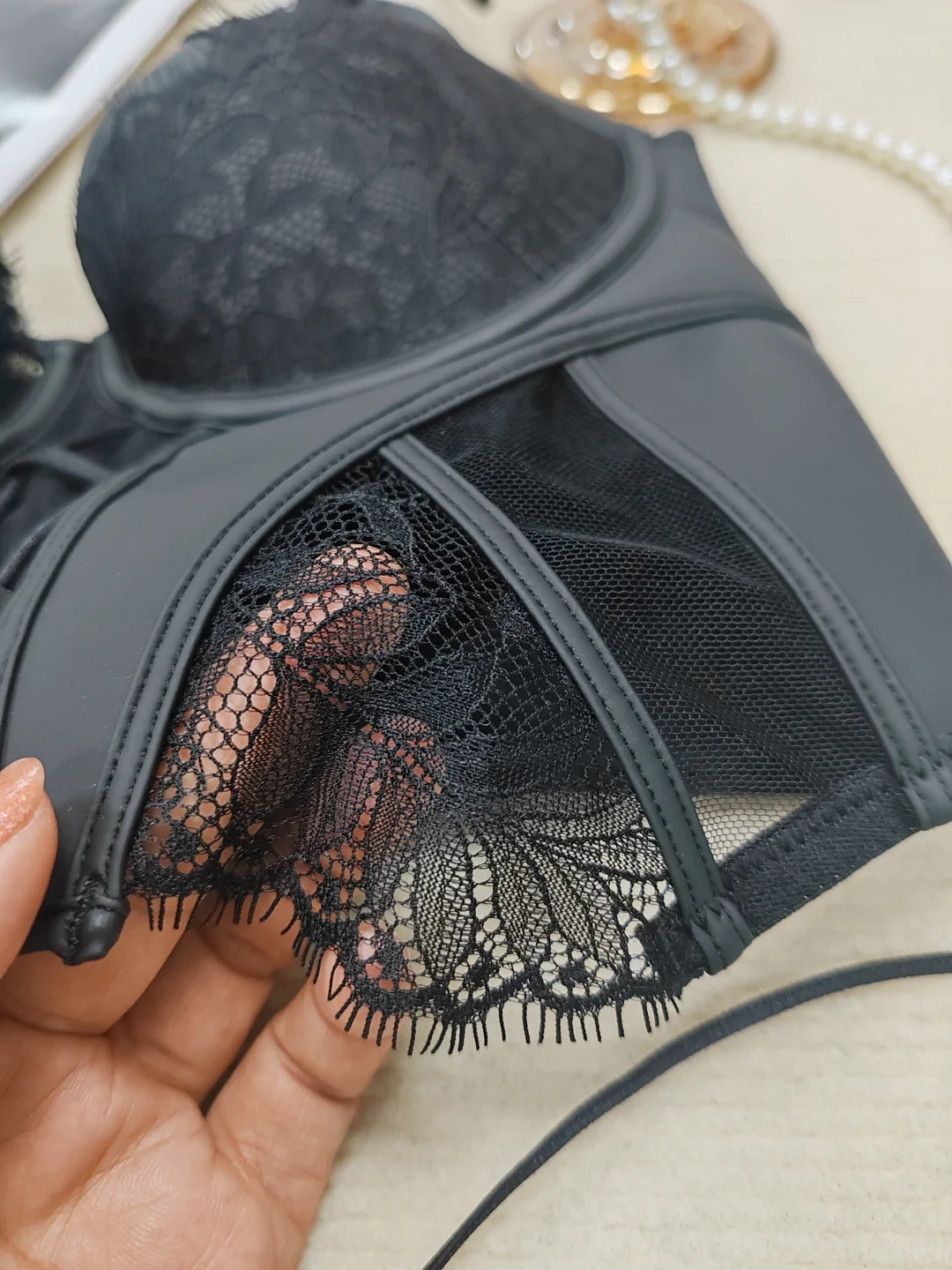 想毫不费力变身时髦精？鱼骨胸衣yyds！