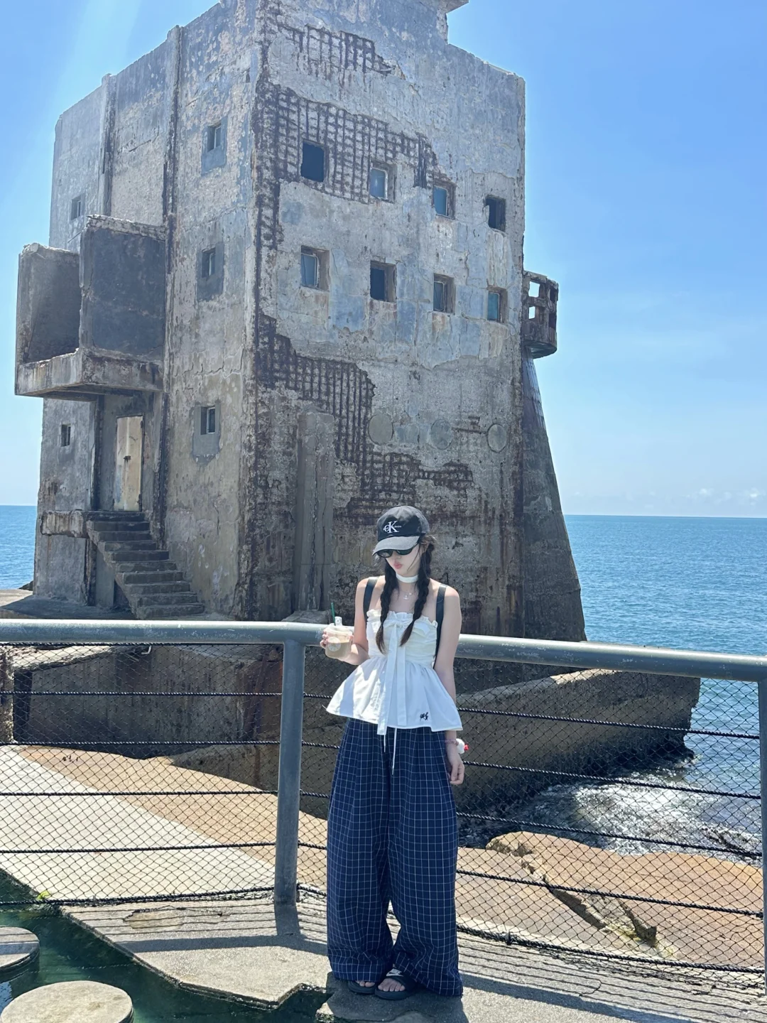 介于jennie和rose之间