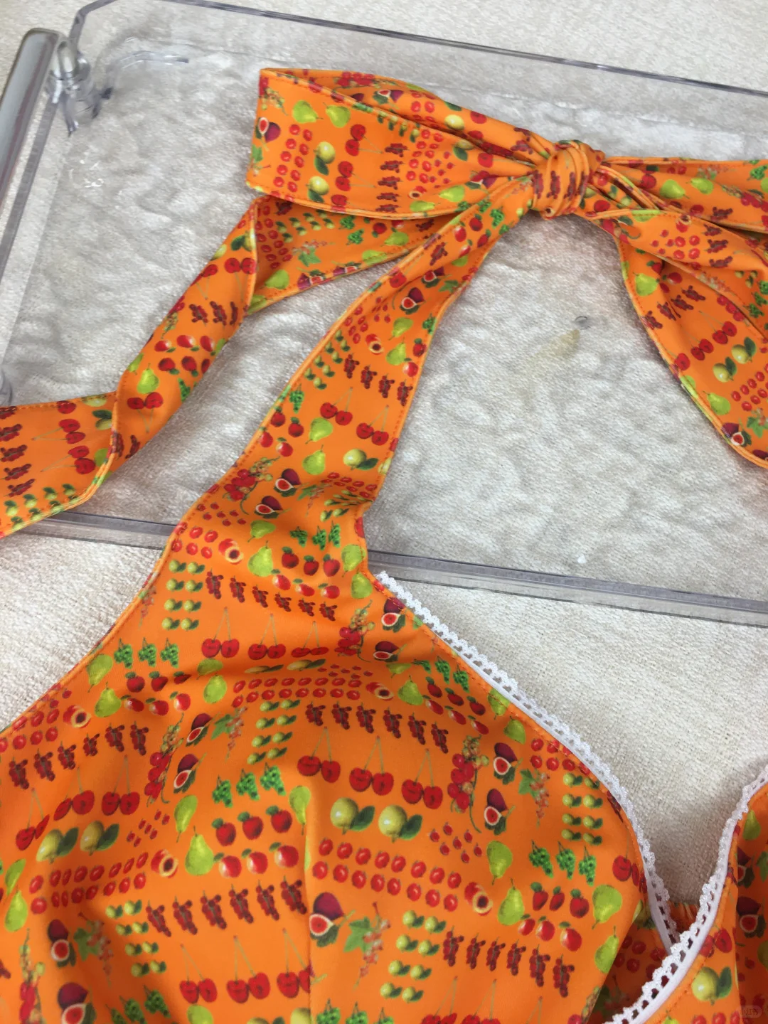 三亚OOTD🏖亮色泳衣和海边🌊真的很搭👍