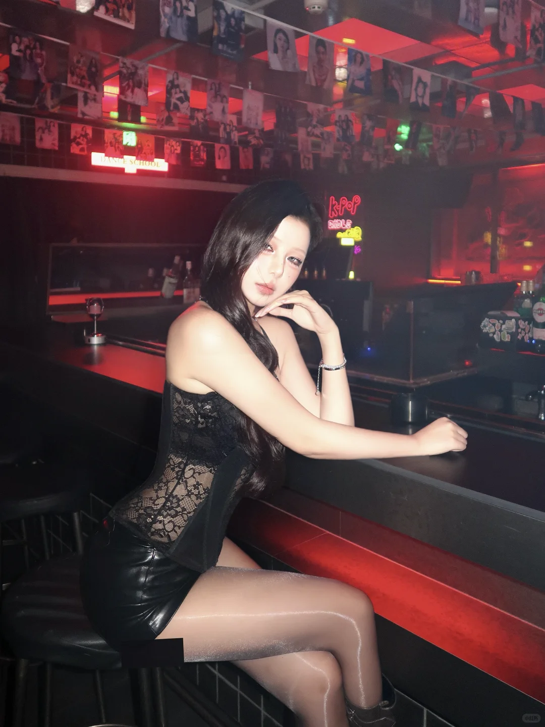 第一次去酒吧，被保安拦下来了