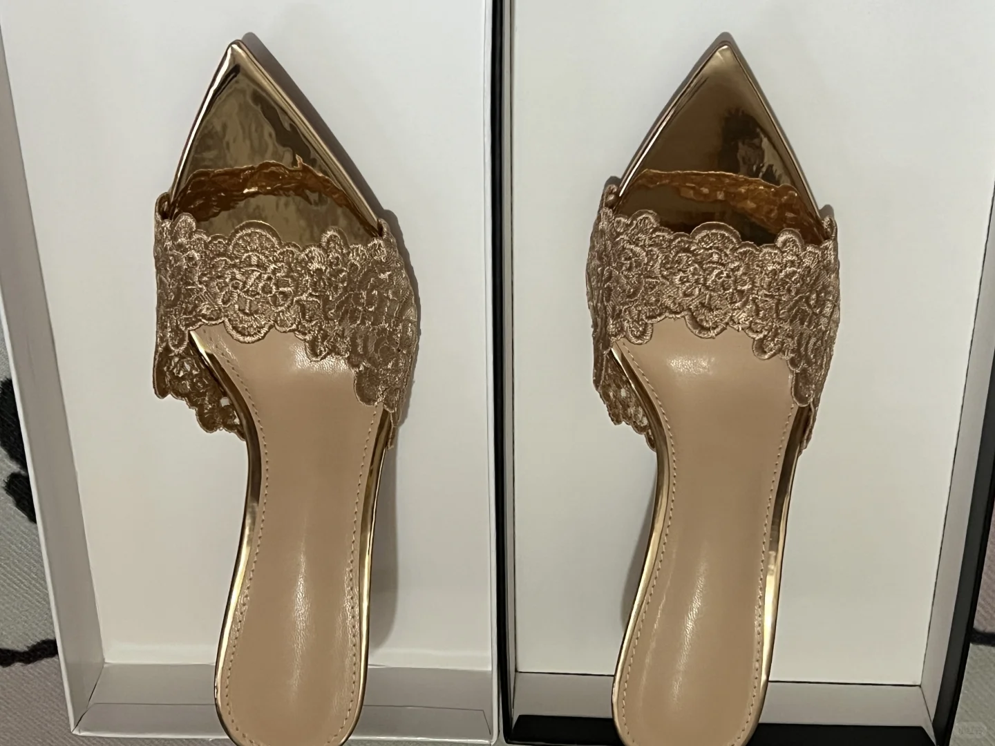 差价一倍的蕾丝高跟鞋🍑和巴巴
