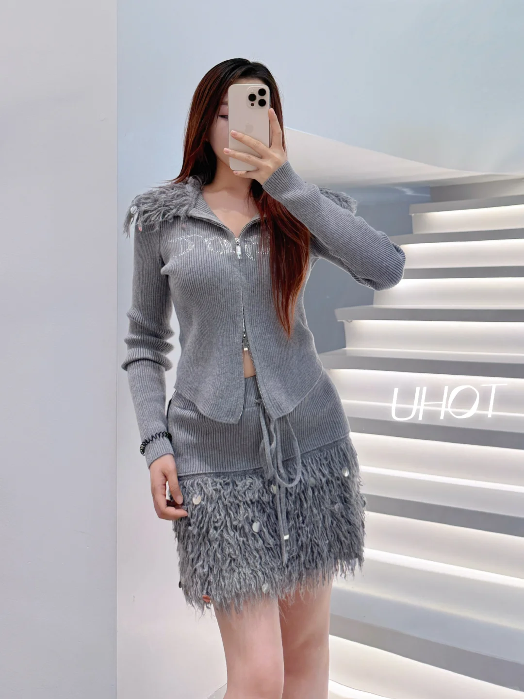 辣妹百搭银色百褶裙套装