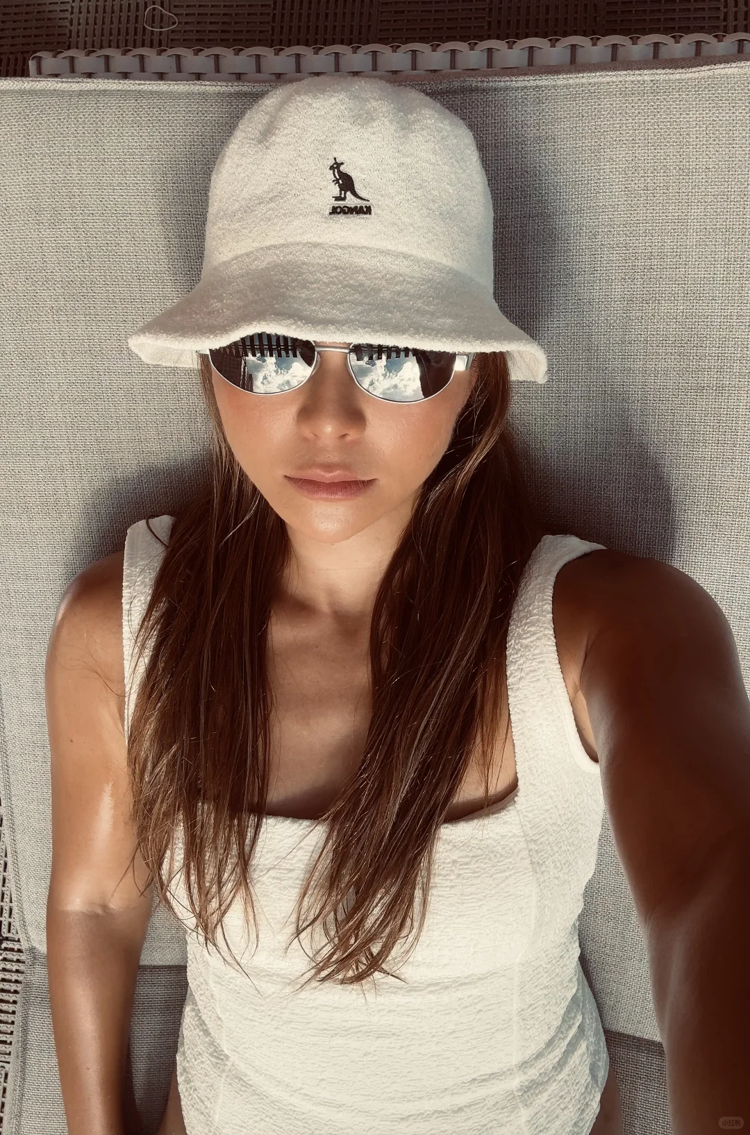 这腿看着不好惹｜🌞经济下行版— 美黑Tips