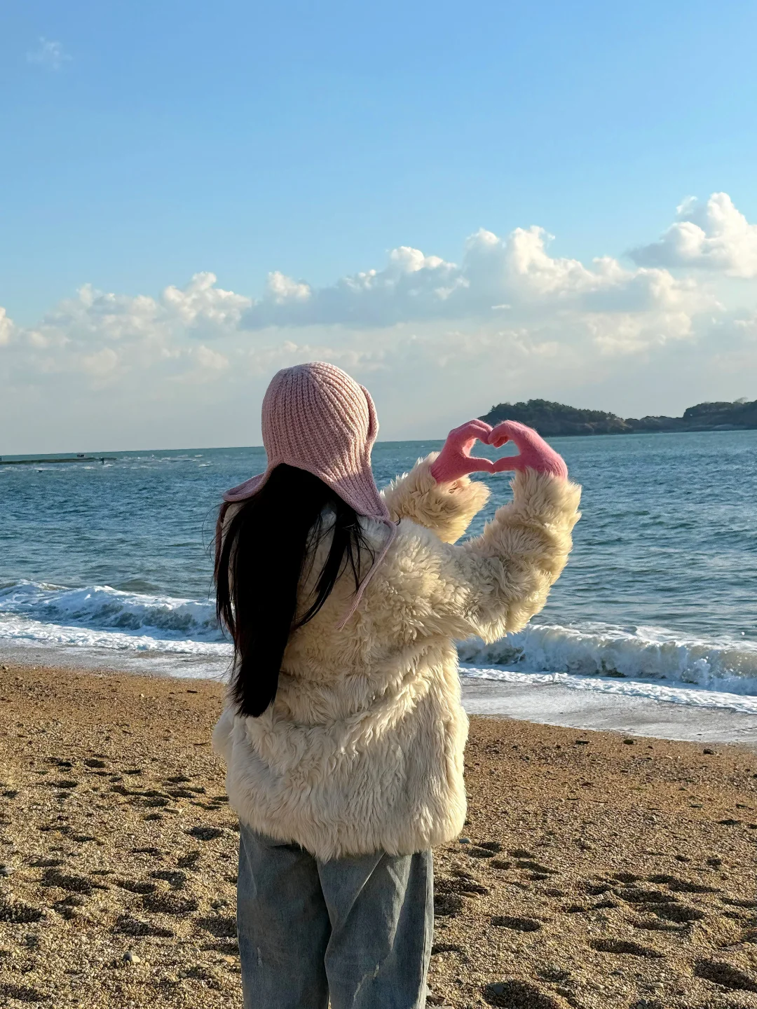 存一组冬天海边拍照姿势❄️