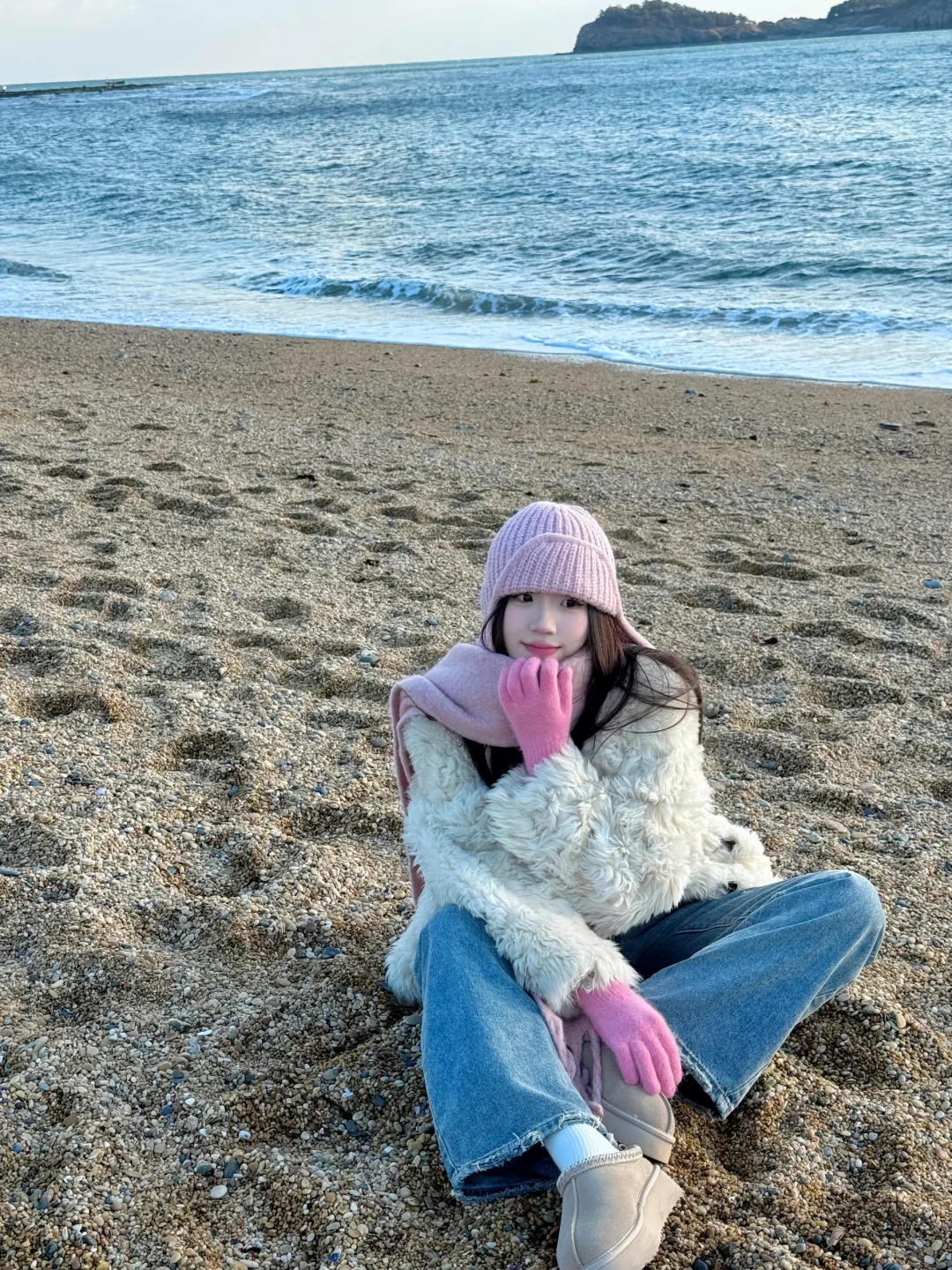 存一组冬天海边拍照姿势❄️