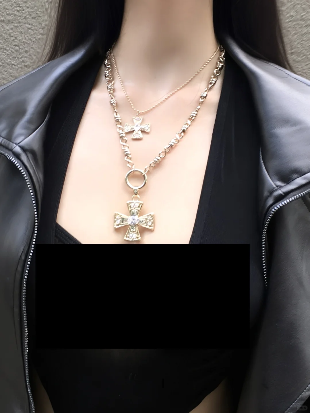 Leopard print, sequins and black lace