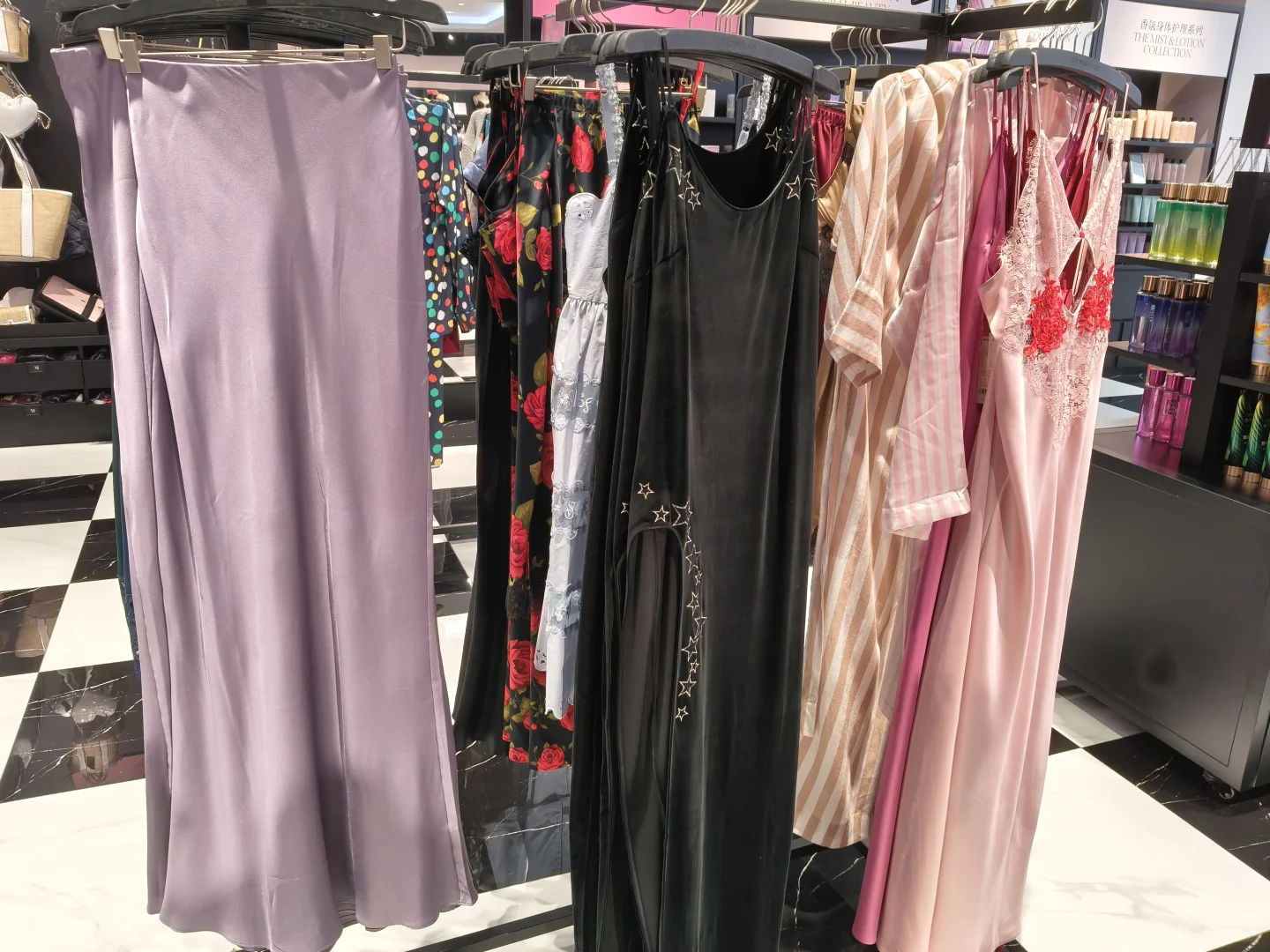 睡衣控的天堂！维密让你每晚都是公主梦