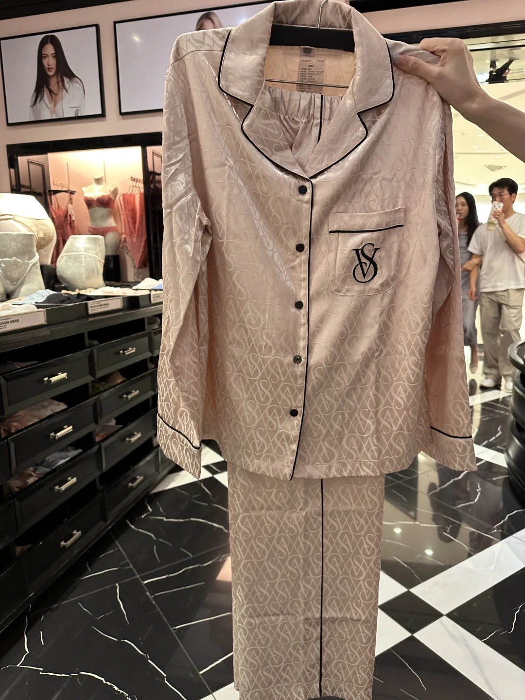 太想入的睡衣了！✨✨✨