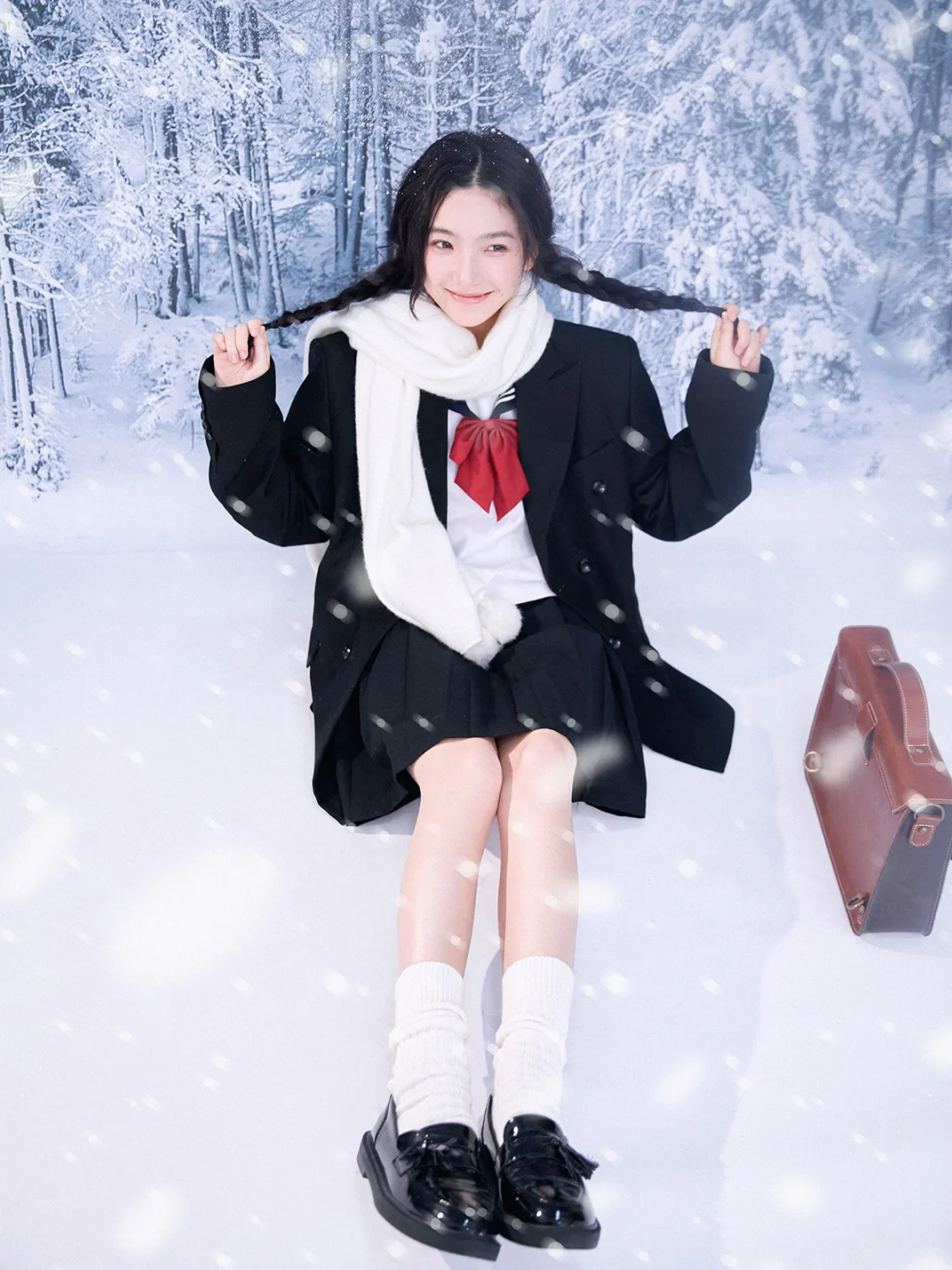 冬日限定❄️雪落制服少女的梦幻写真❄️