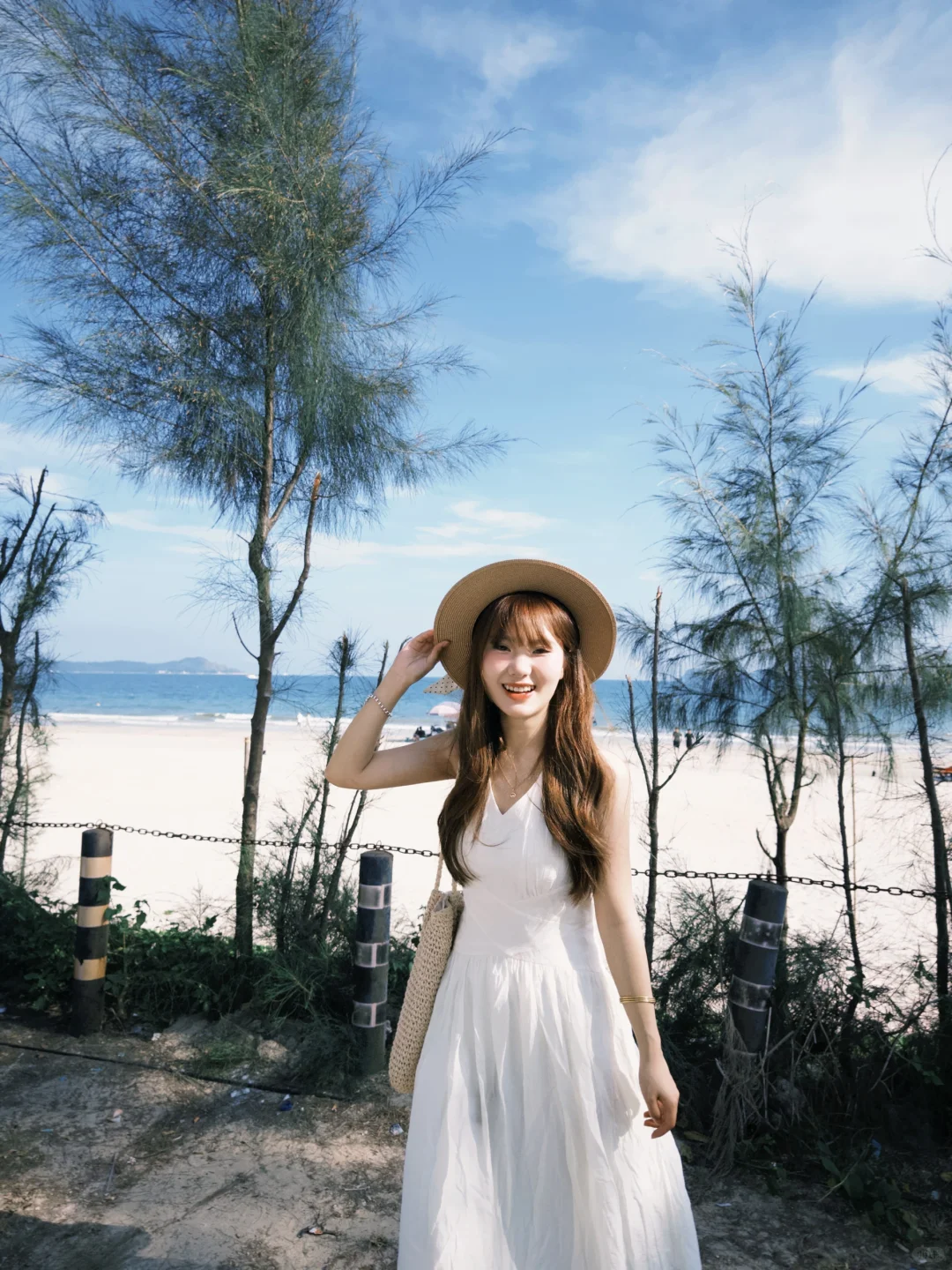˖°海岛日记𓇼白裙子和海边太搭啦⋆🐚🫧