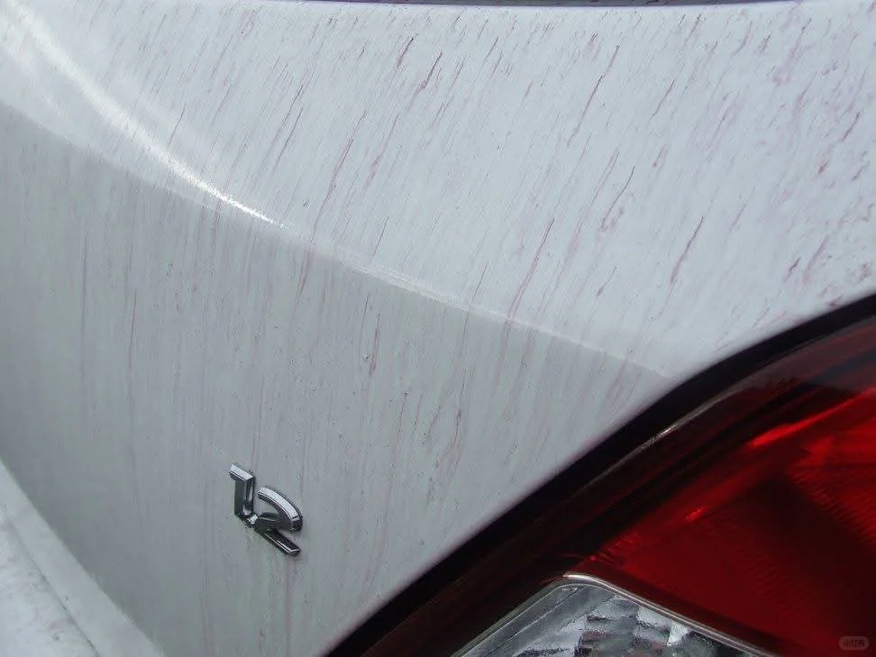 直接喷就溶解铁粉!!