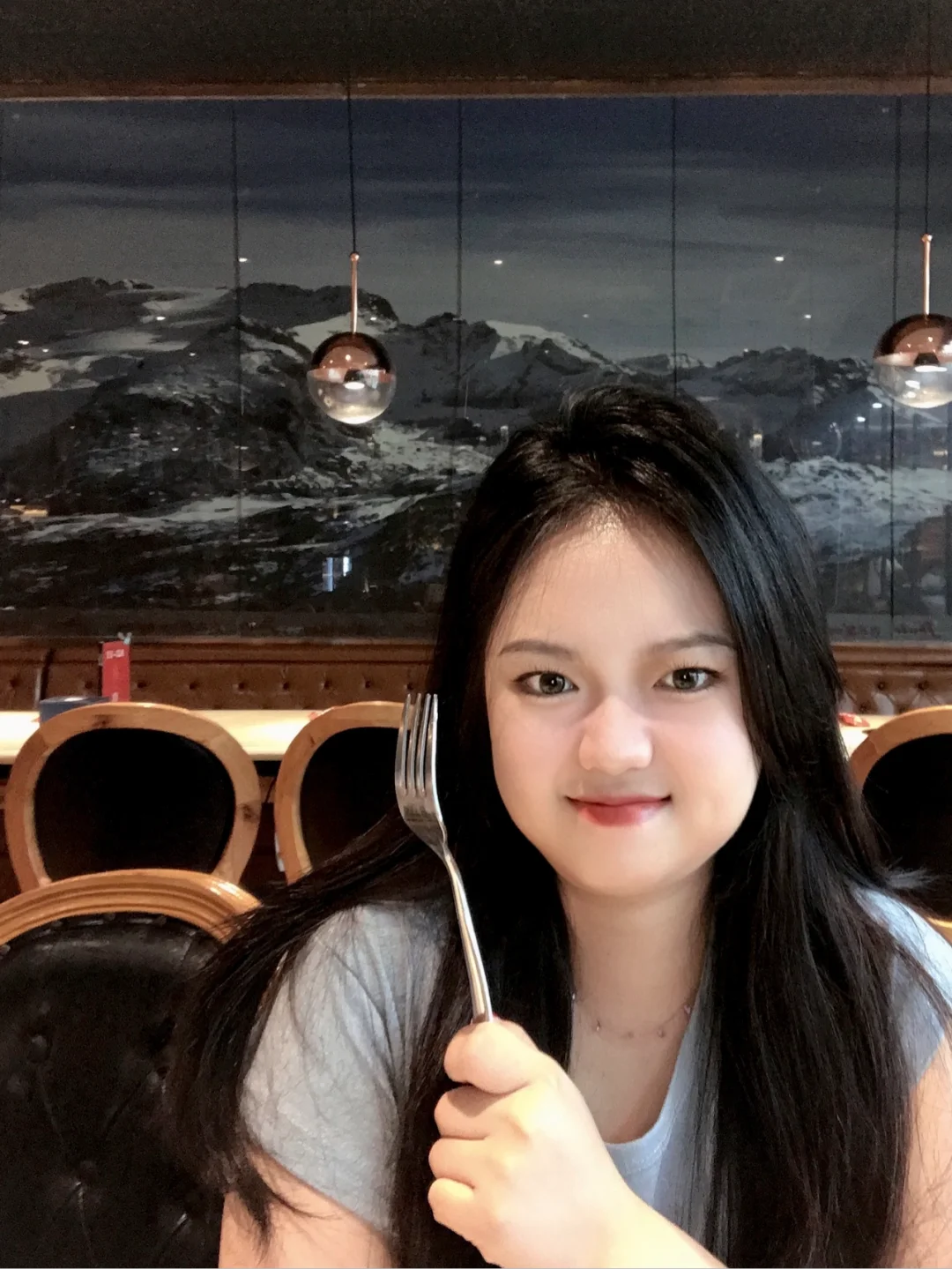 嫩模仿妆｜全包眼线