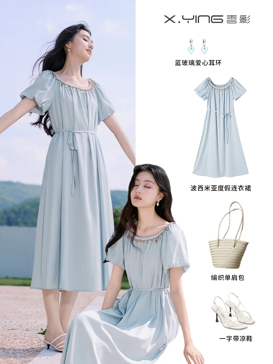 跟着lookbook学穿搭🌊暑假海边度假小蓝裙