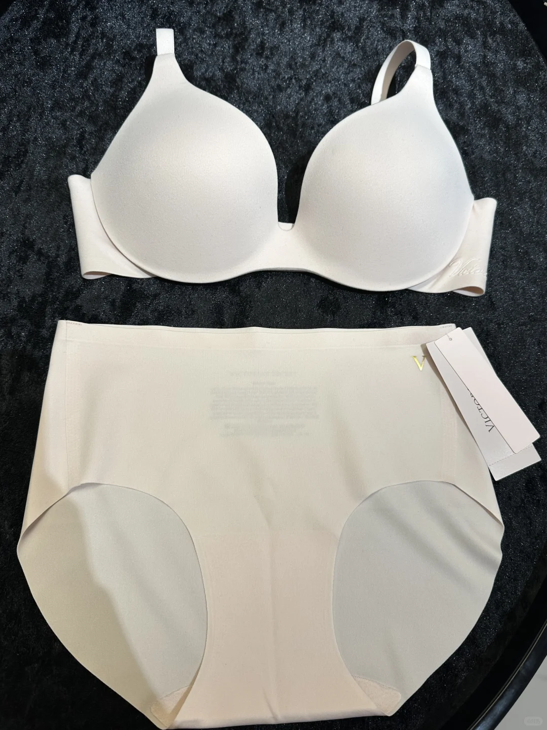 无痕到像没穿？维密也太会了！