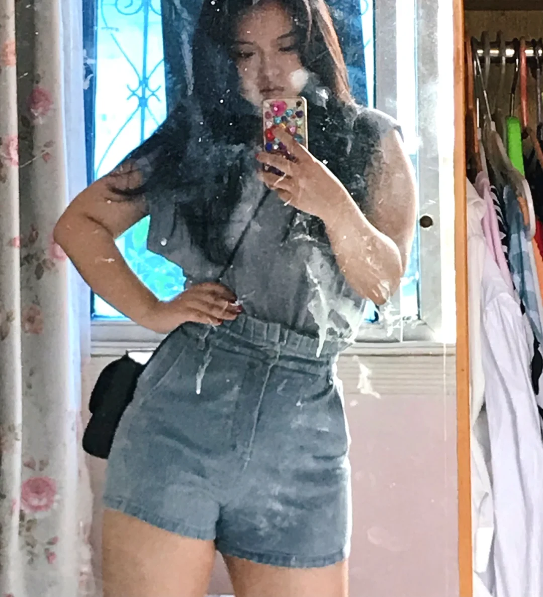 嫩模仿妆｜全包眼线