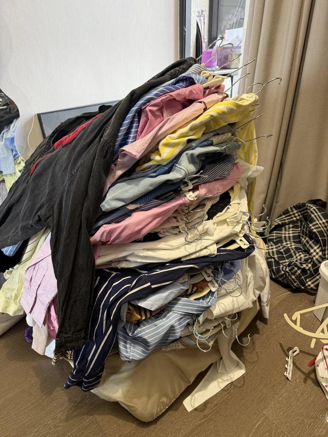 2.9号断舍离之扔了65件夏天的衣服