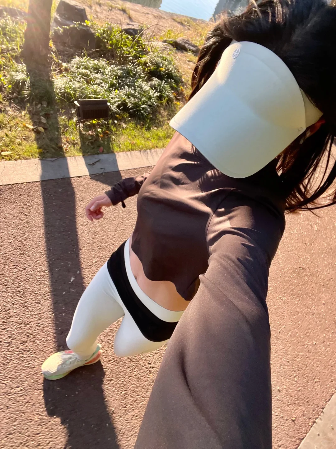 白蛋白的薄绒裤子