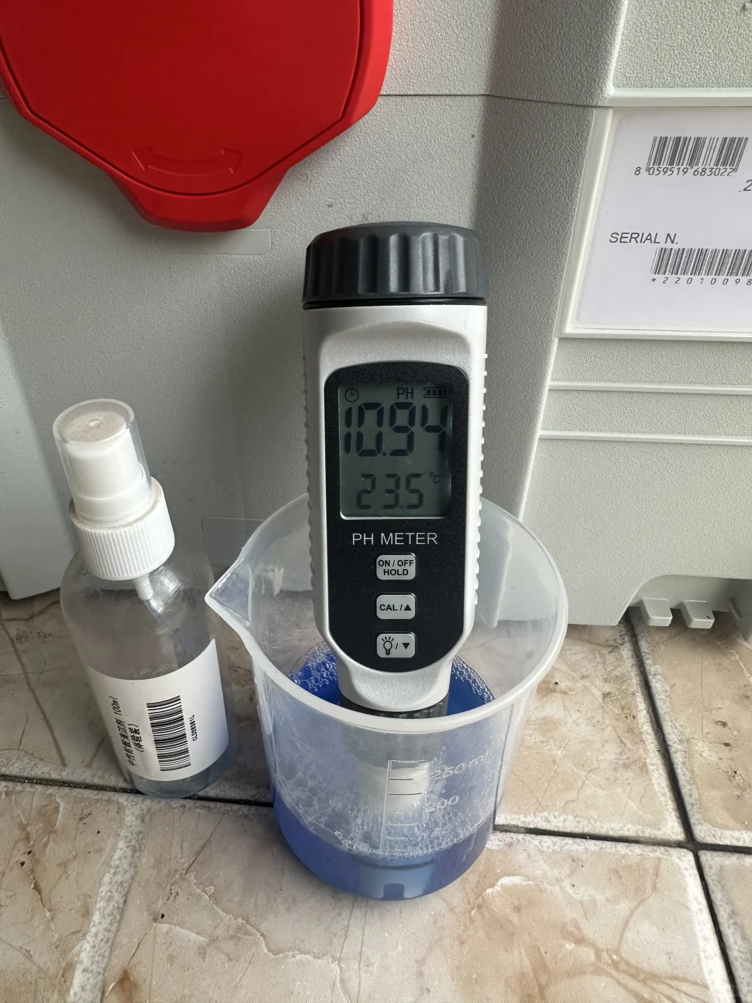 带铁粉清洁剂功能的轮毂清洁剂PH值