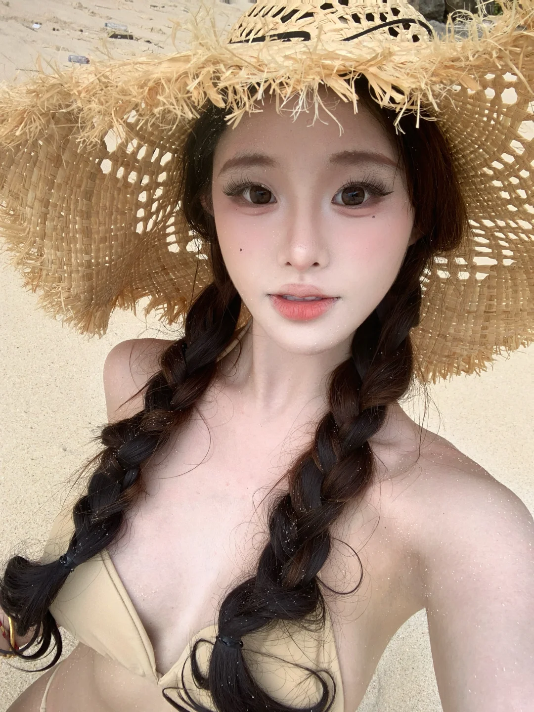 海边沙滩网感自拍