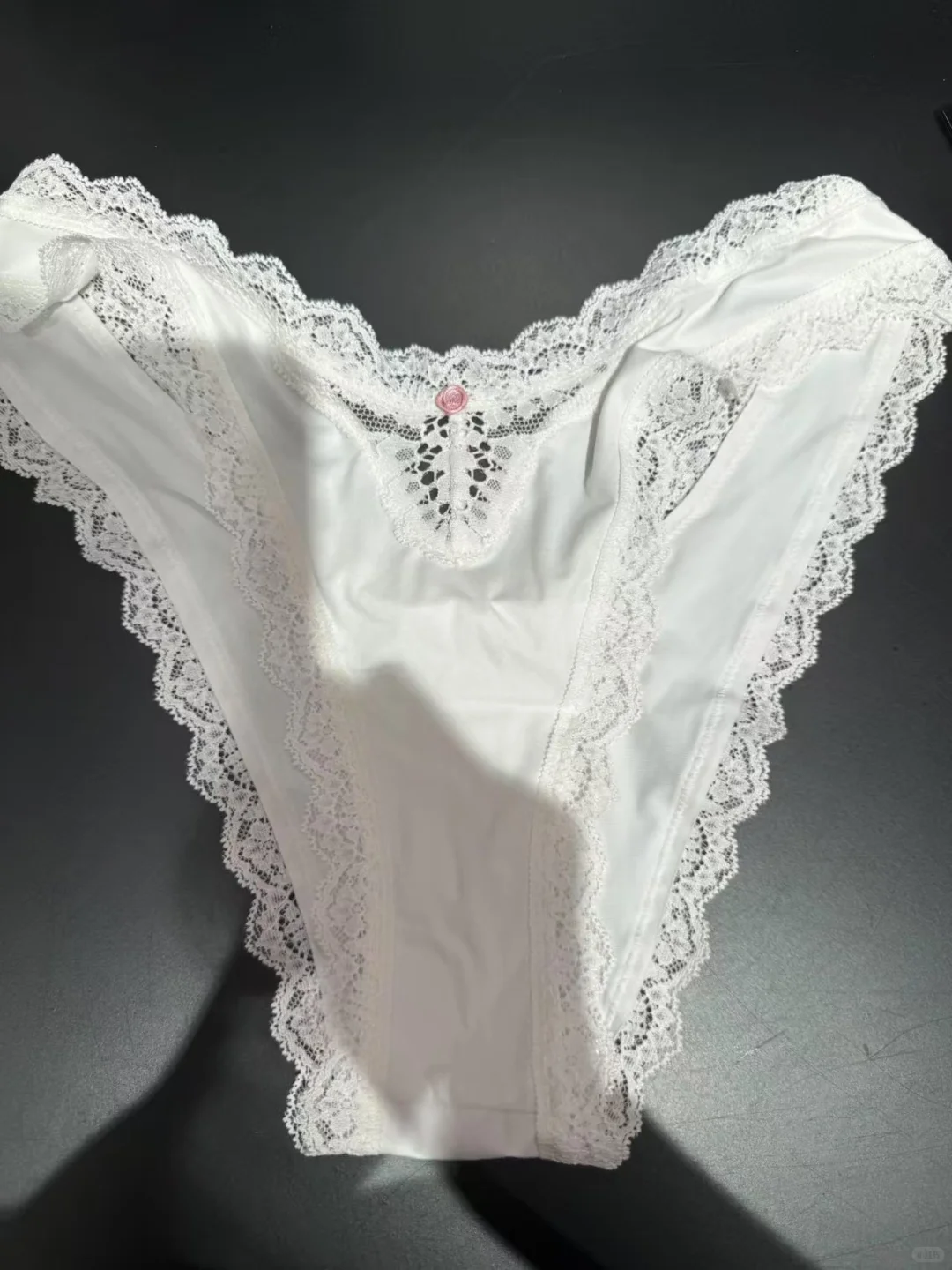 维密的蕾丝内裤也太美了吧！