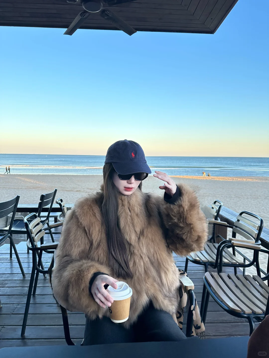 170 125斤微胖穿搭｜冬天的海边咖啡☕️