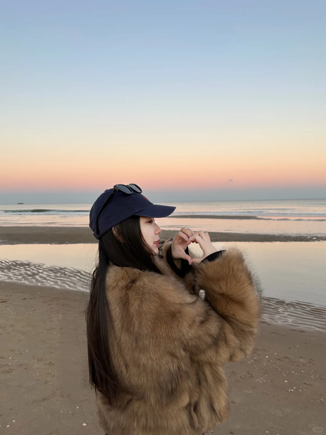 170 125斤微胖穿搭｜冬天的海边咖啡☕️