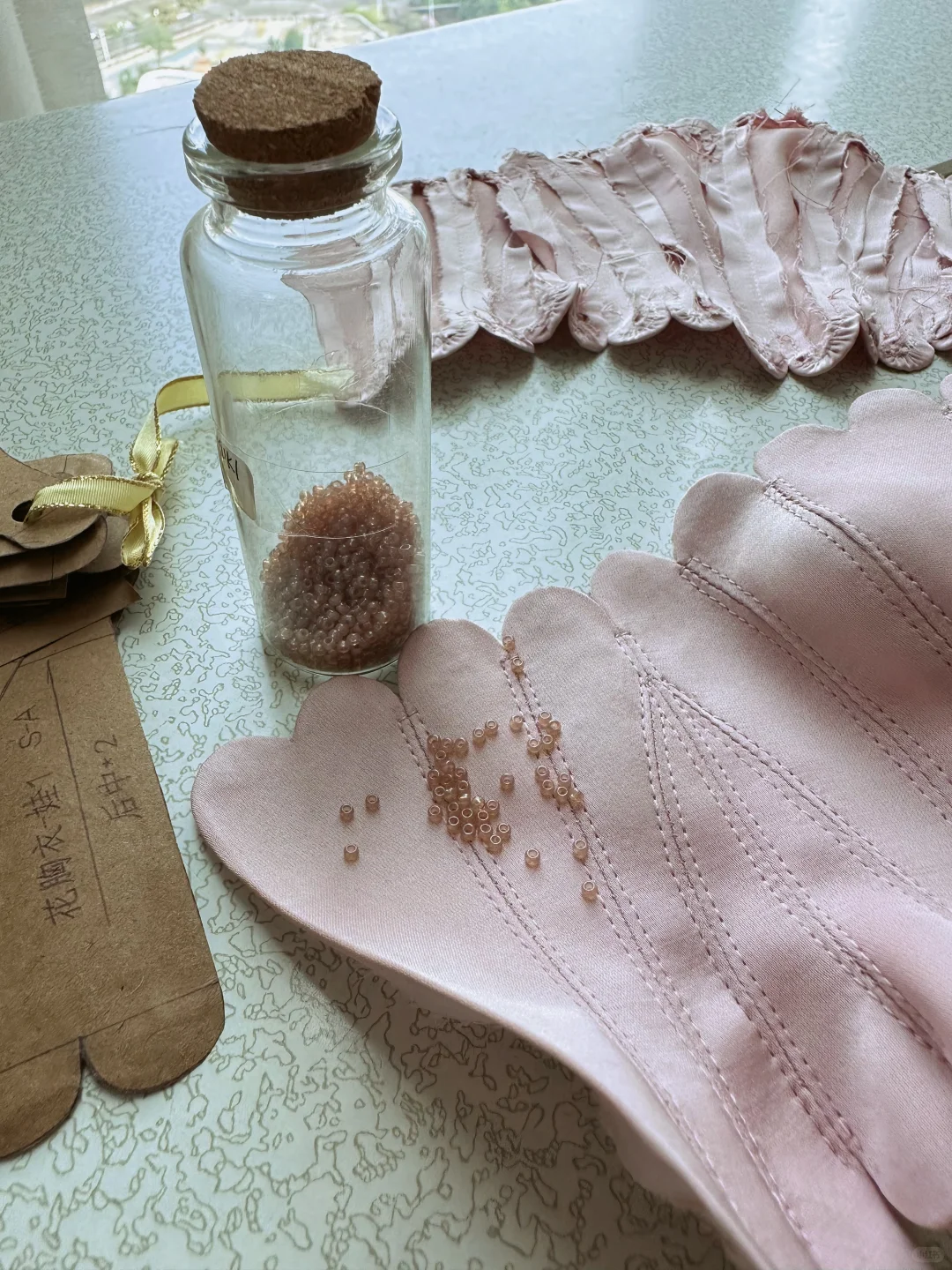 缝纫手工·巴掌大的花瓣鱼骨胸衣