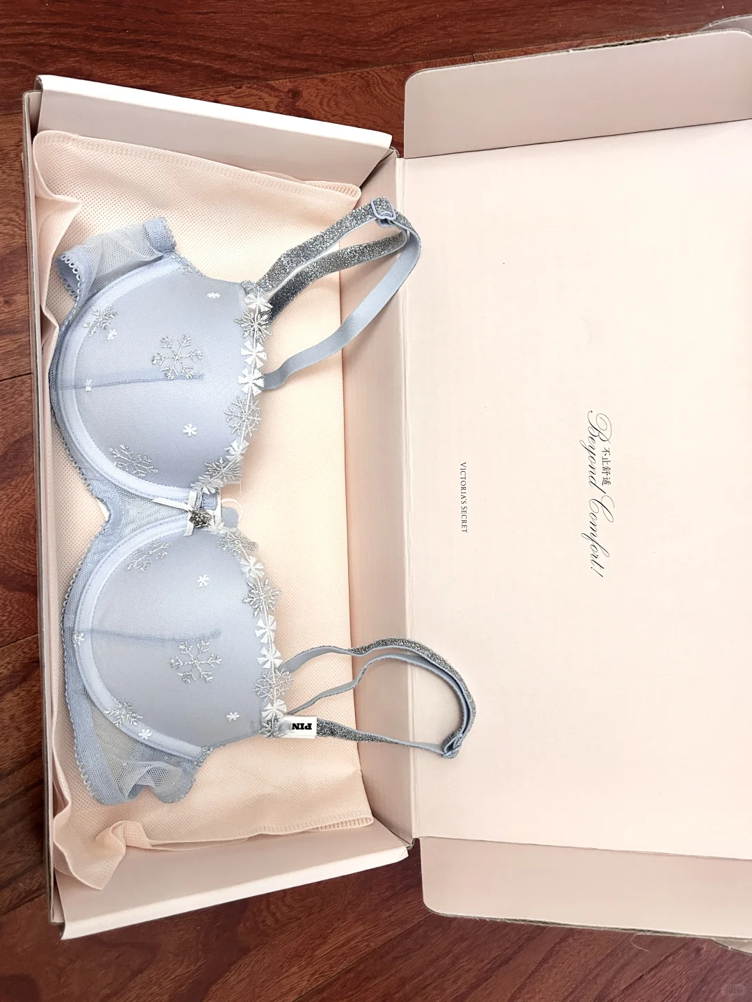 给我美晕了❄️维密雪花天蓝色内衣