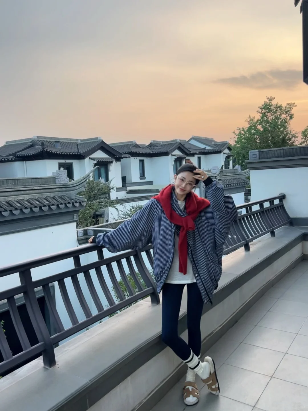 家门口的OOTD｜胖了10斤也要穿legging