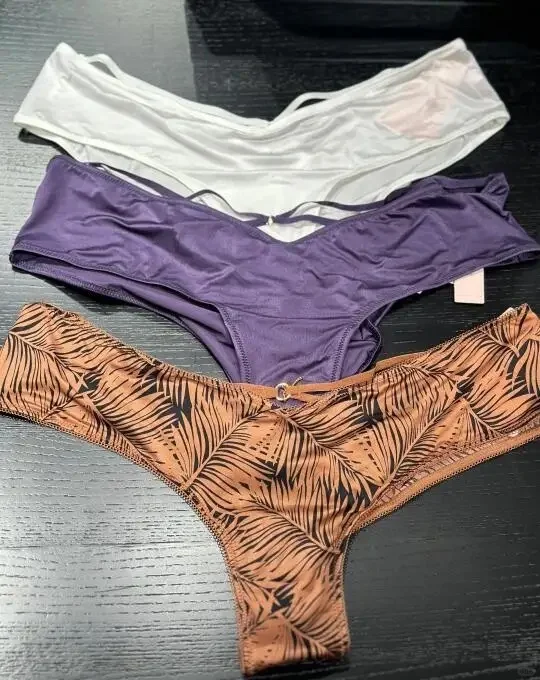 维多利亚的秘密蕾丝内裤