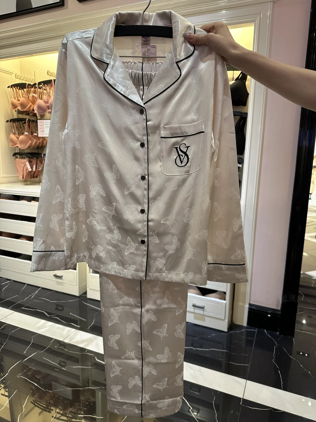 太想入的睡衣了！✨✨✨