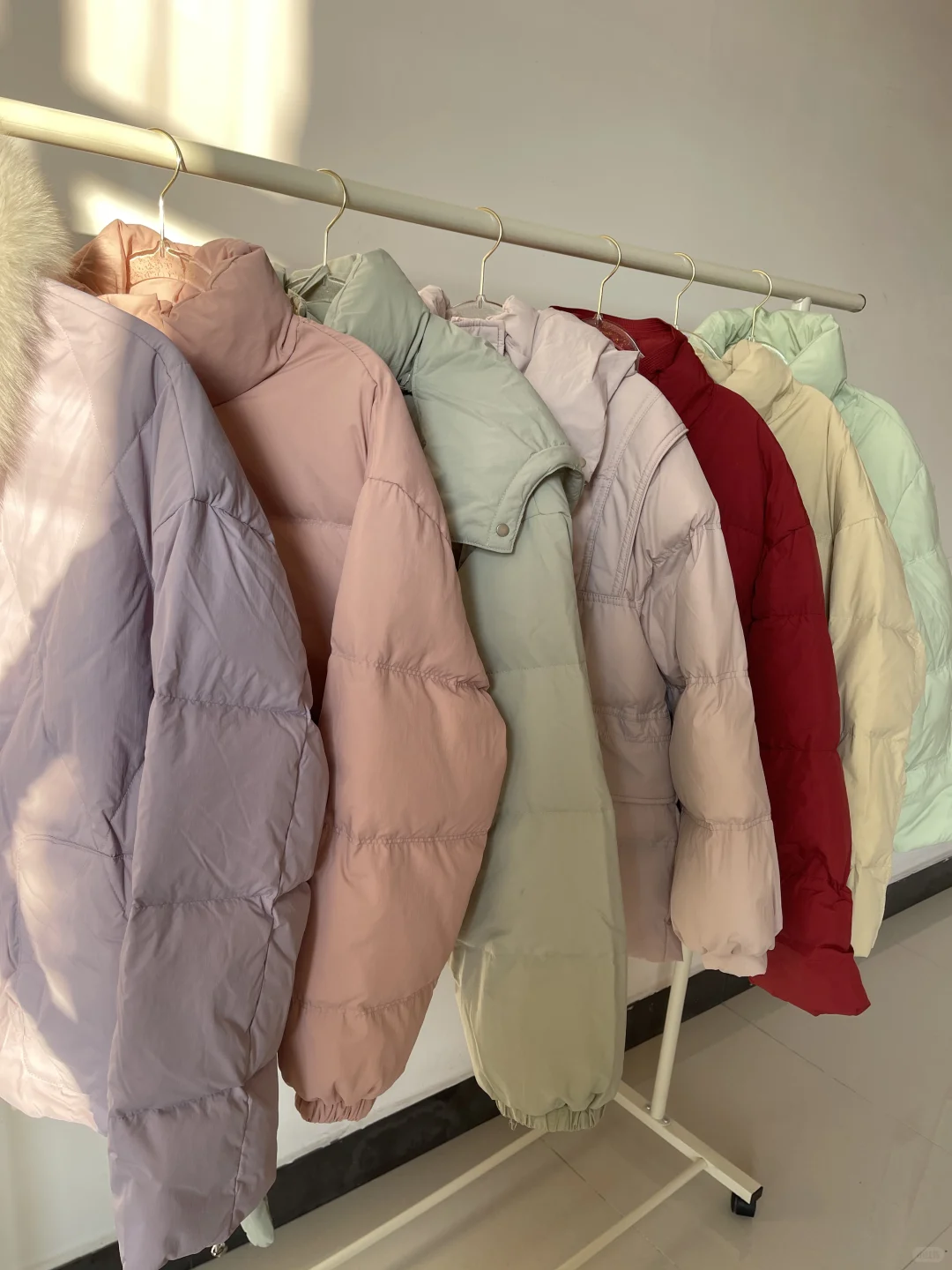 闲置衣服也都是精挑细选来的