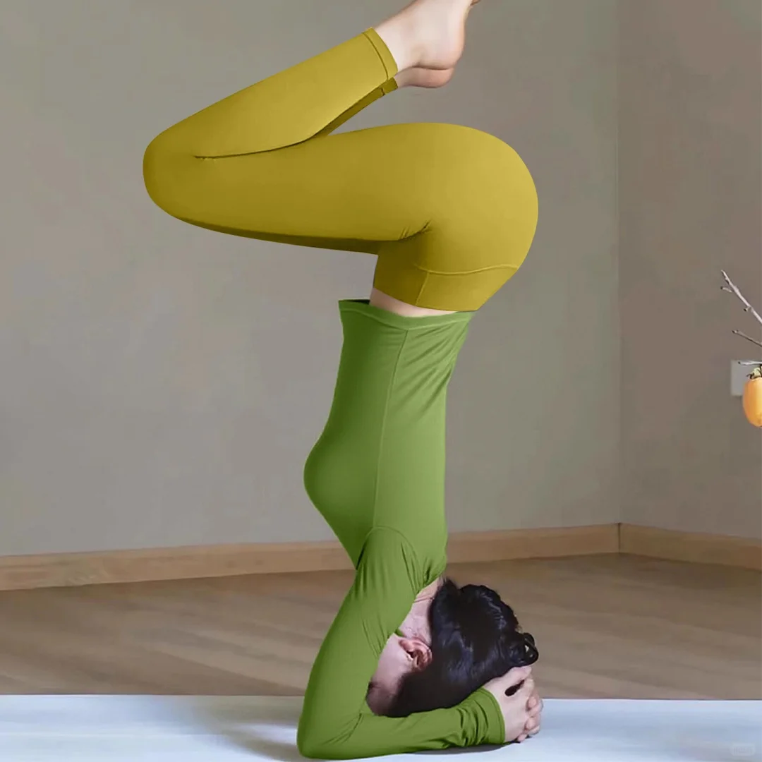 绝美瑜伽服套装，2025新款显瘦修身必备！