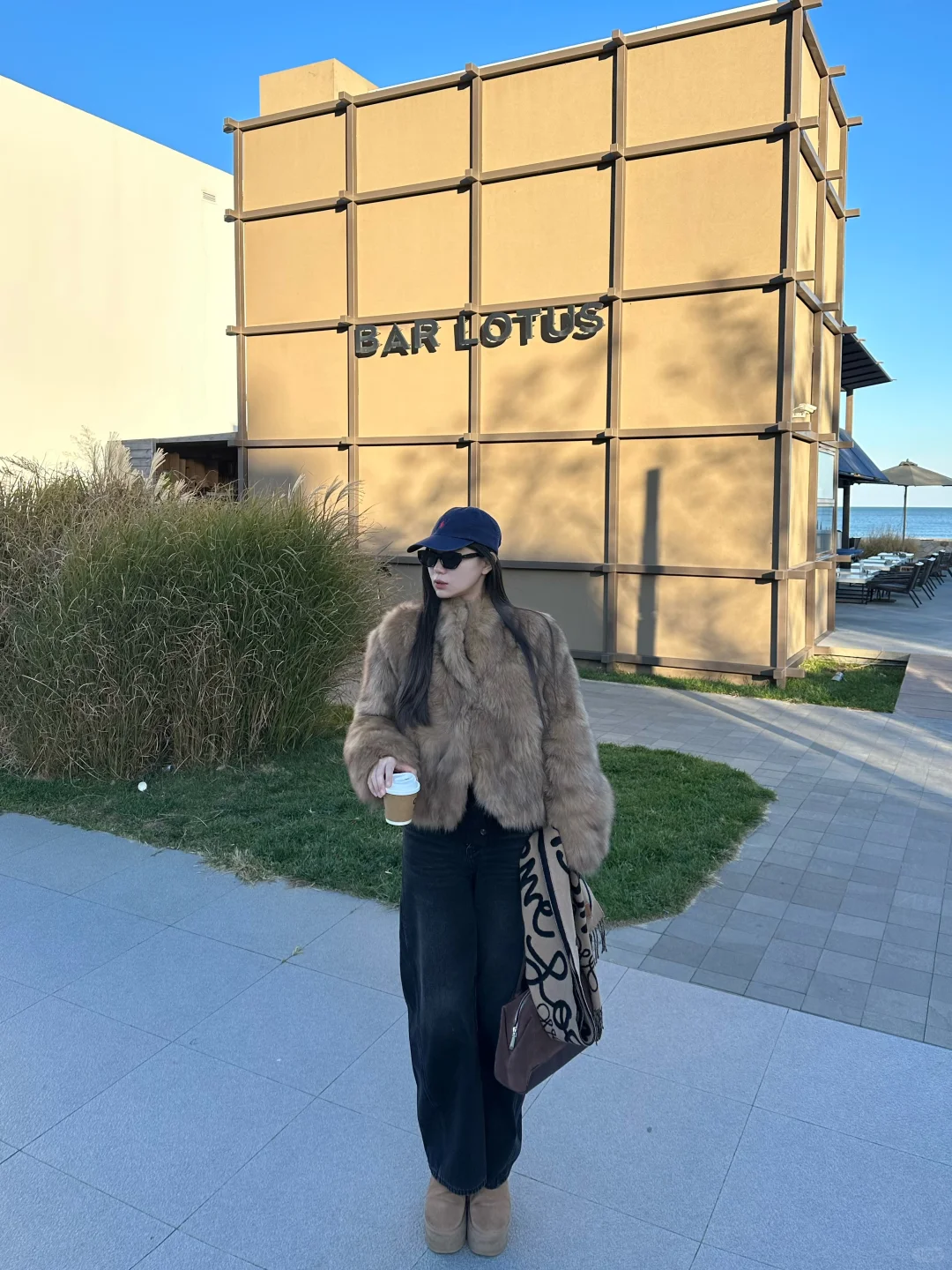 170 125斤微胖穿搭｜冬天的海边咖啡☕️