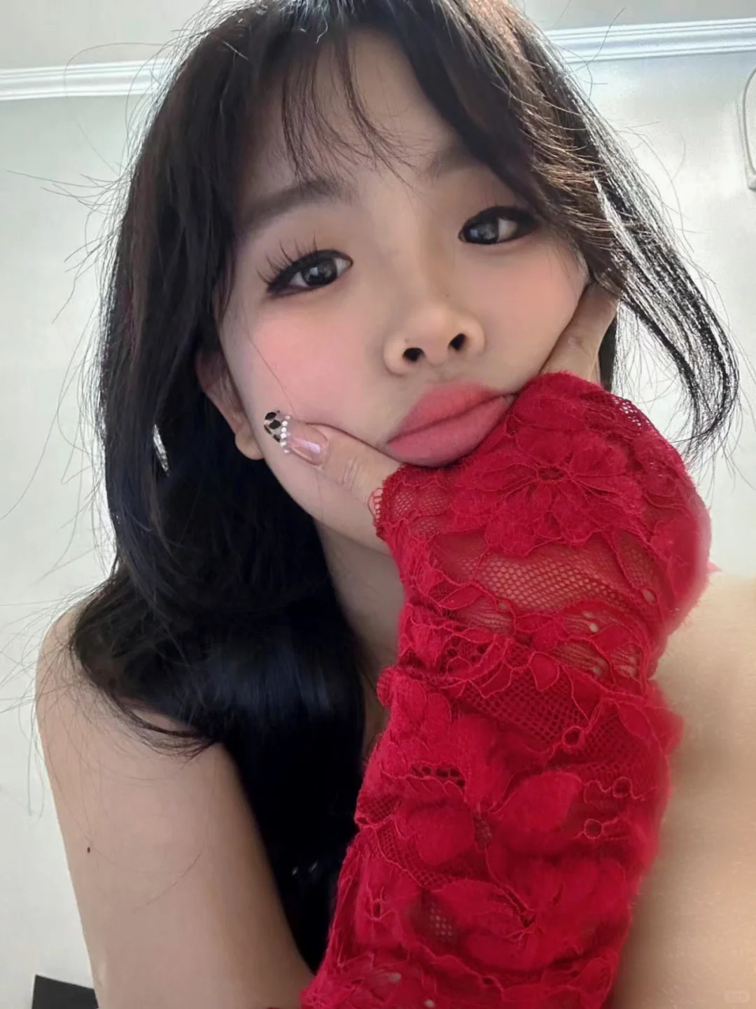 舍友穿成这样是不是想勾引男生