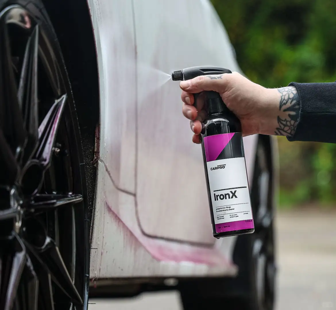 直接喷就溶解铁粉!!