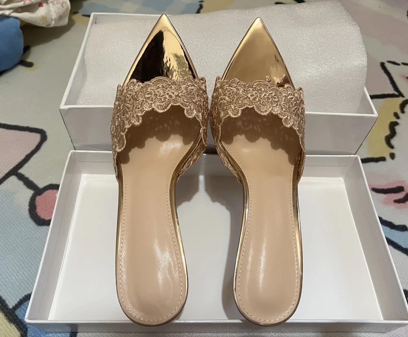 差价一倍的蕾丝高跟鞋🍑和巴巴
