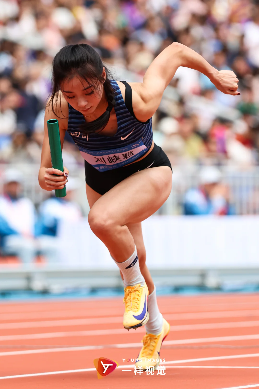 你看到的是纯欲少女 我看到的却是百米悍将