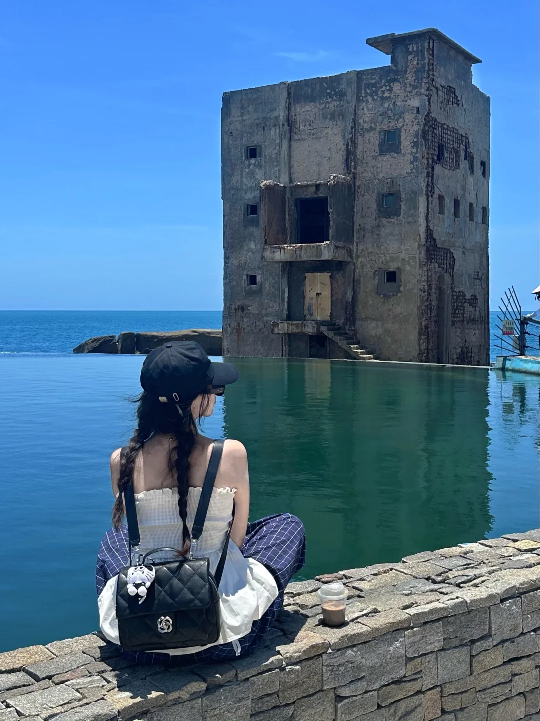 介于jennie和rose之间