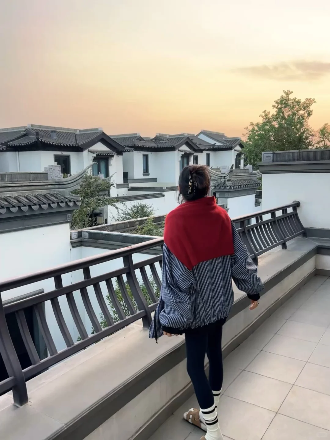 家门口的OOTD｜胖了10斤也要穿legging