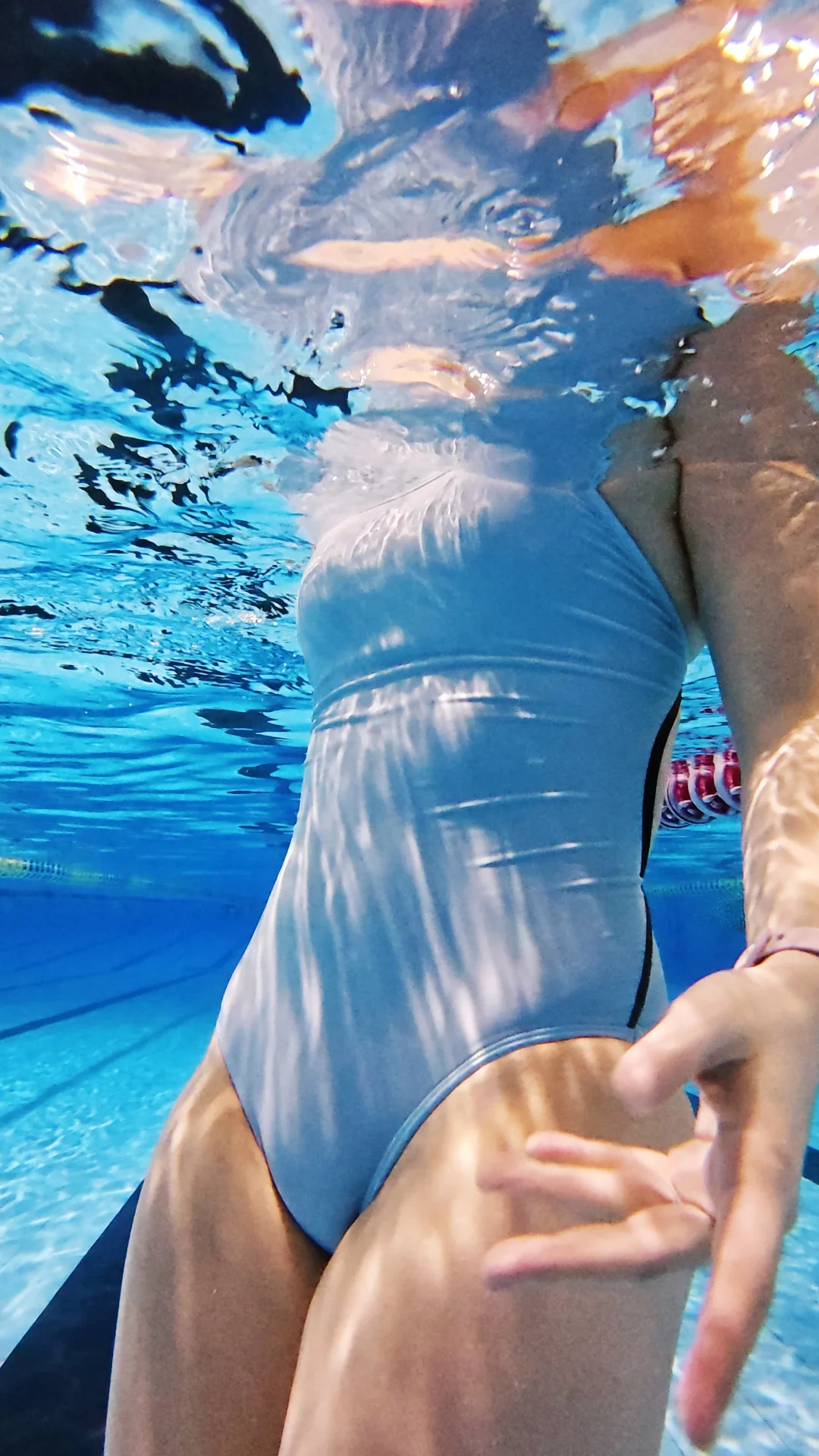 最接近天🈳和泳池🌊的蓝