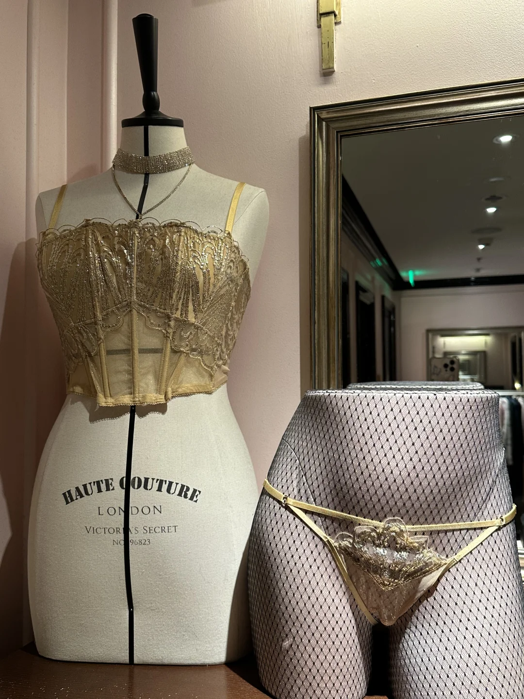 维密 初光之颂✨✨✨✨✨✨