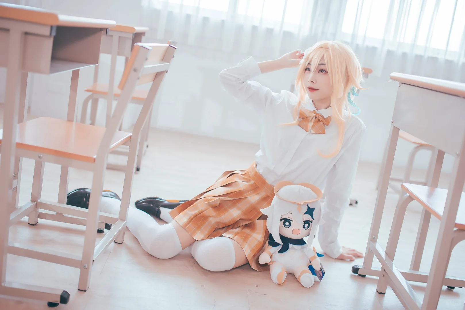 教室黄裙角色写真💛📚