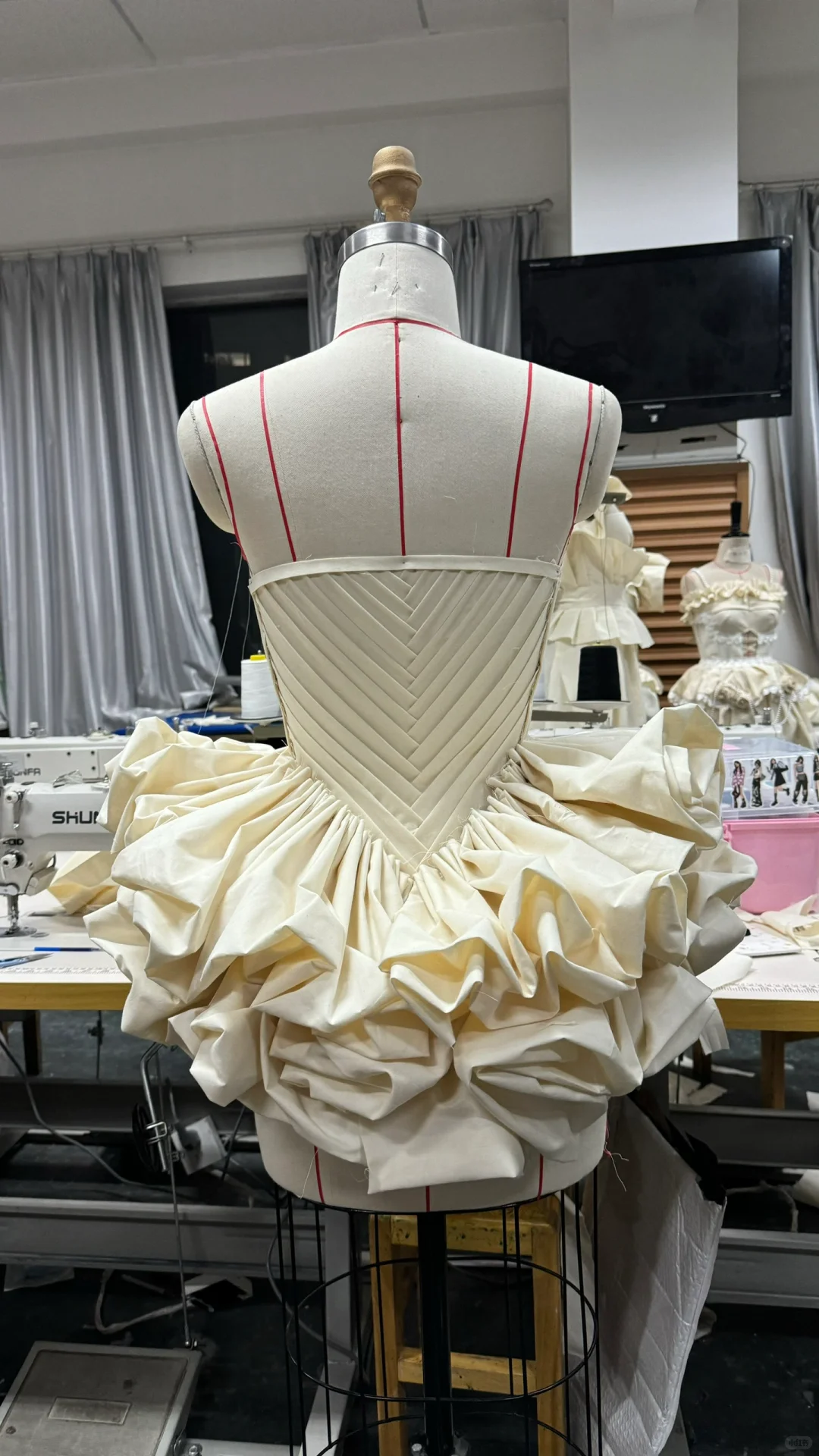 法式立裁分享// 服装设计